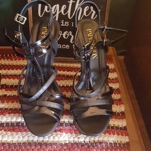 *EUC* PAPER FOX Platform sandals